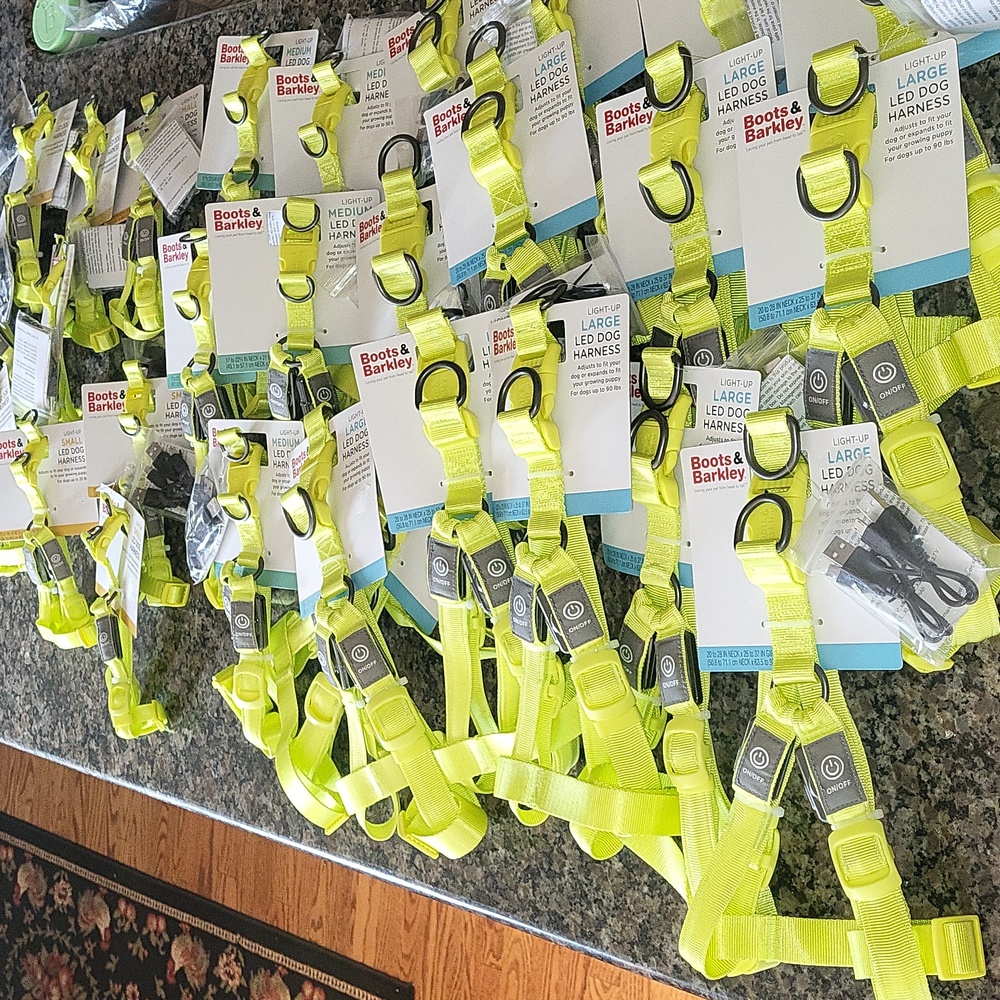 Lot Of 28 LED Rechargeable VIBRANT GREEN LED Dog Harness Lights New w tags